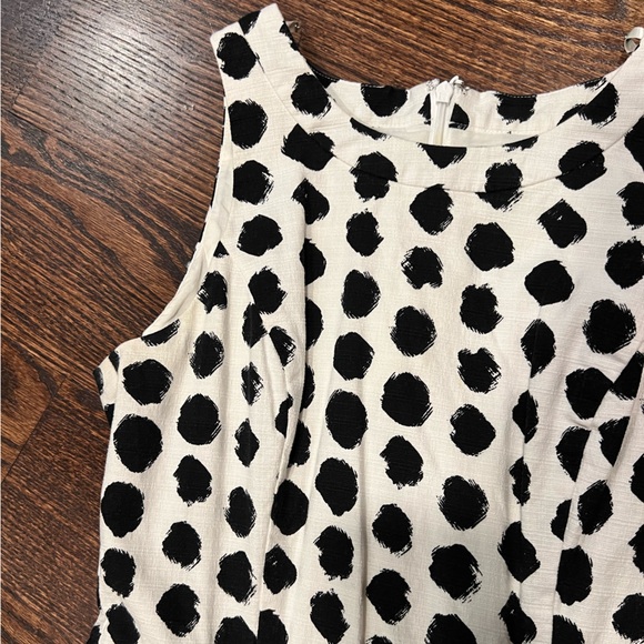White House Black Market Sleeveless Polka Dot Fit & Flare Dress - Picture 5 of 9